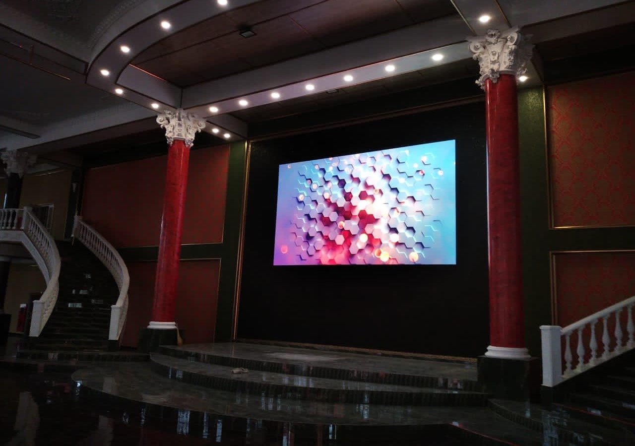 LED-экран для ДК «София»: интерьерный LED-экран, Пятигорск